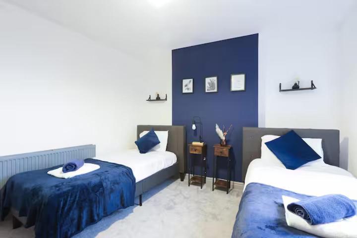 Pet-Friendly 3Br Home, Sleeps 7, 1 Mile From City Centre Leeds (West Yorkshire) Exterior photo