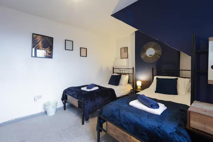 Pet-Friendly 3Br Home, Sleeps 7, 1 Mile From City Centre Leeds (West Yorkshire) Exterior photo